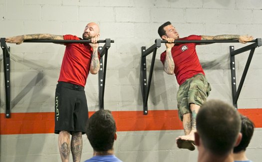 Al and Danny Kavadlo Archer Pull-ups at the NYC PCC workshop